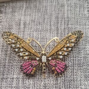 Cottagecore Elegant Gold Tone Pink Butterfly Brooch